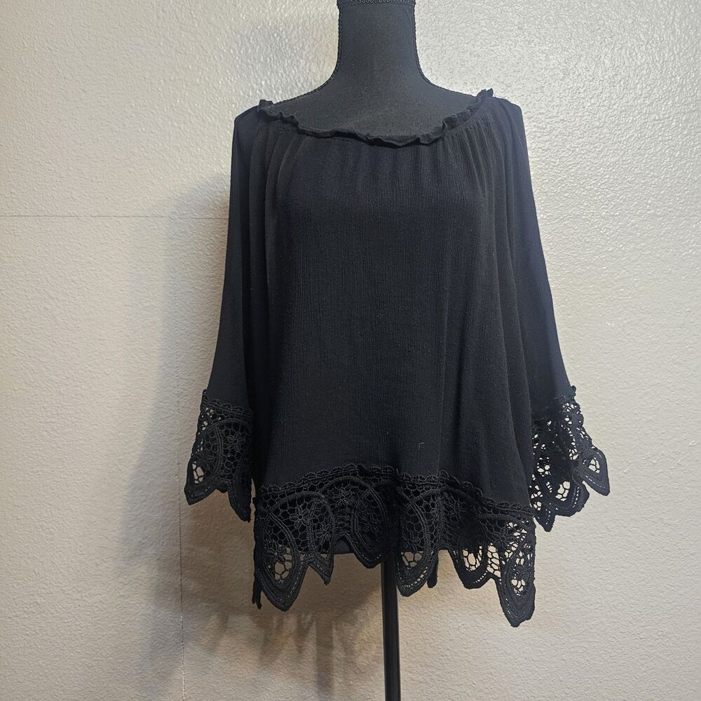 Womens 1X Black Lace Trim Blouse Boho Chic Romantic Ruffle Bell Sleeve Top HH847